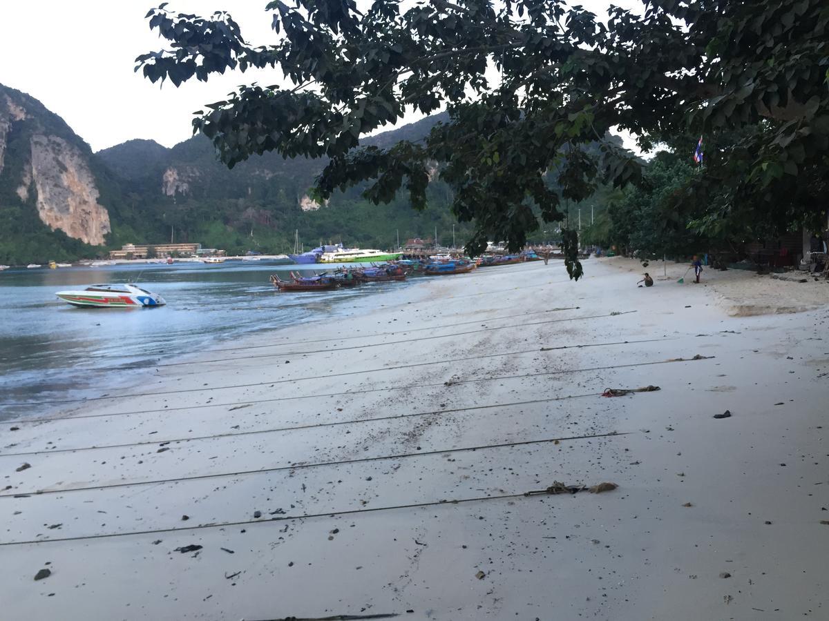 Chaokoh Phi Phi Hostel Esterno foto