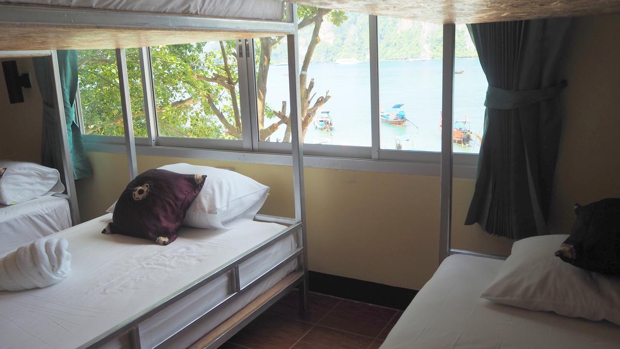 Chaokoh Phi Phi Hostel Esterno foto
