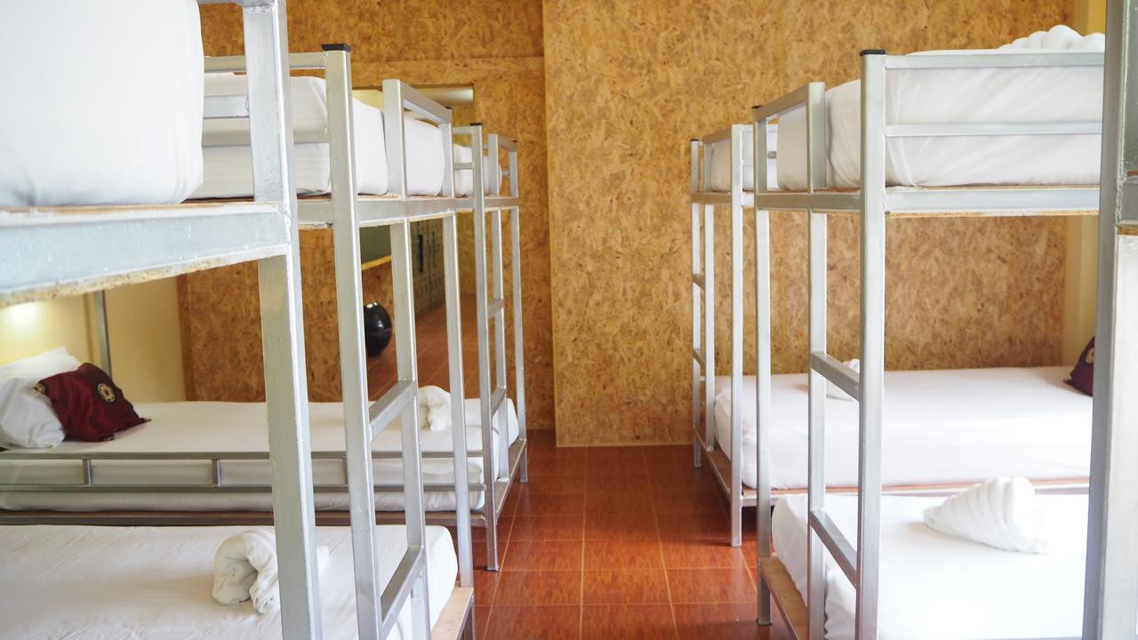 Chaokoh Phi Phi Hostel Esterno foto