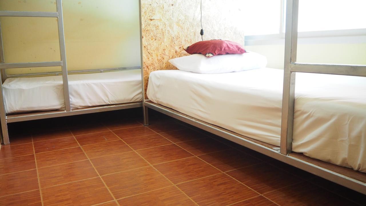 Chaokoh Phi Phi Hostel Esterno foto