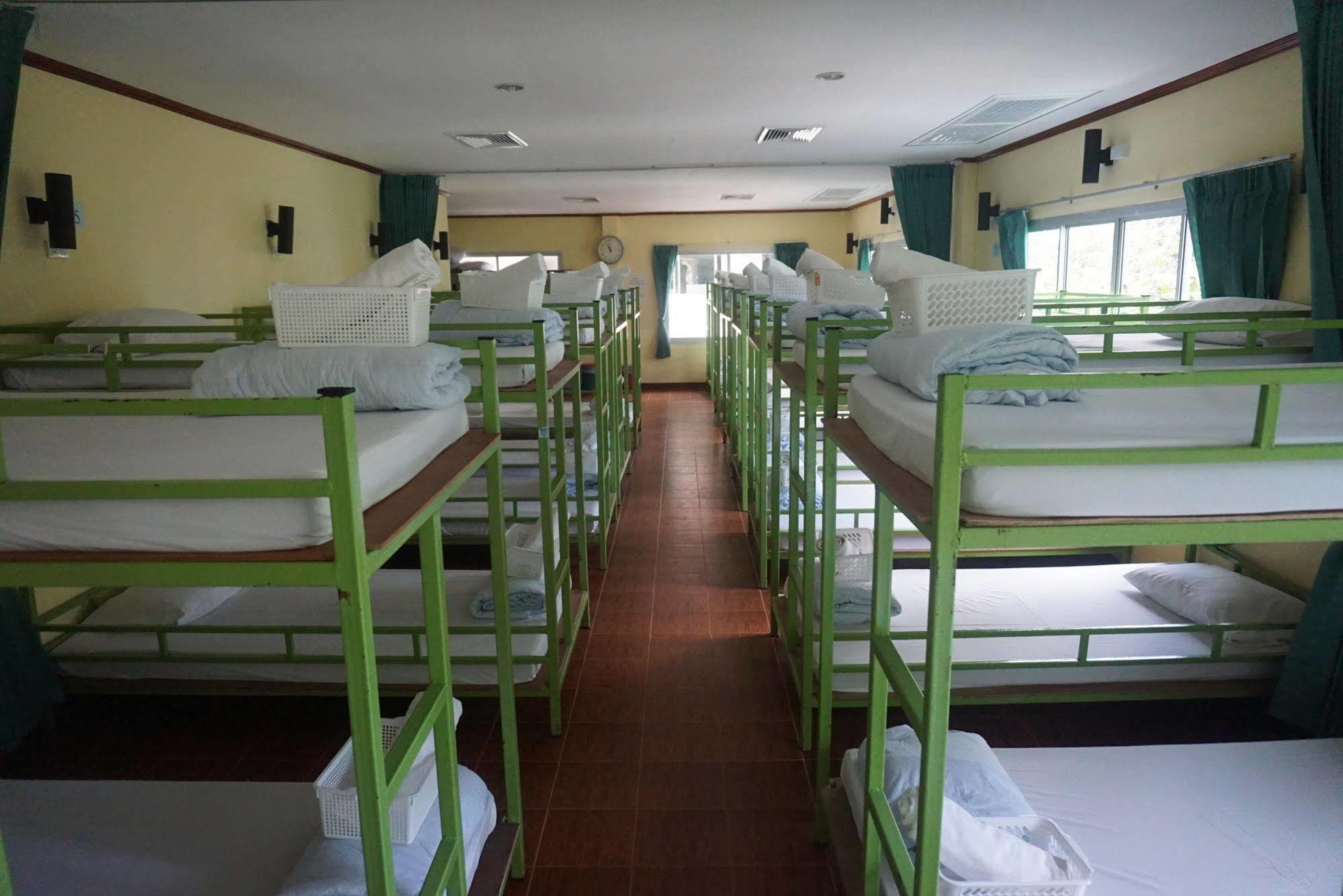Chaokoh Phi Phi Hostel Esterno foto
